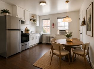 2425 E St NE APT 4, Washington, DC 20002