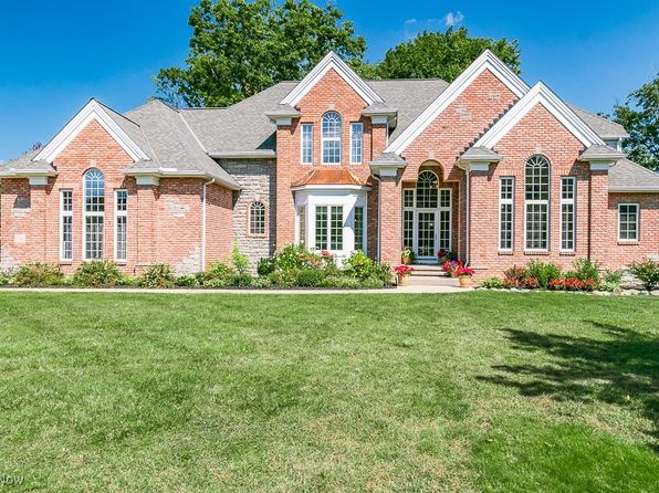 7949 Augusta Ln, Concord Township, OH 44077
