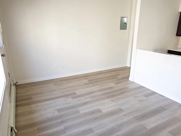 318 14th Ave SW — Photo 10