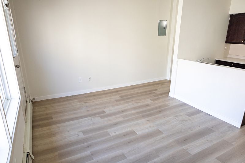 Calgary Apartment for rent - 1 Bedroom — photo 8