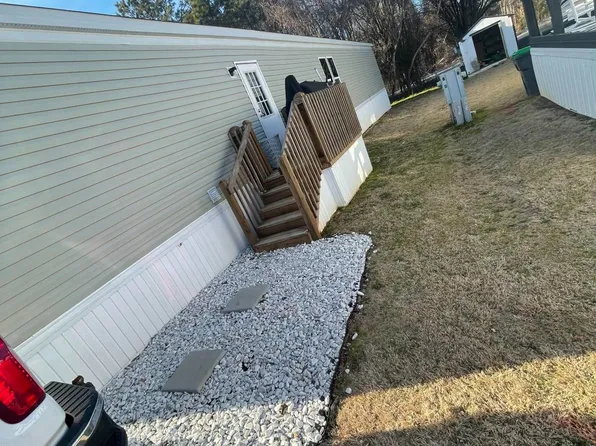 823 Cambridge Pkwy, Hampton, GA 30228