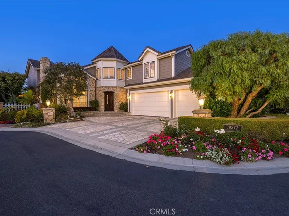 19372 Woodlands Dr, Huntington Beach, CA 92648