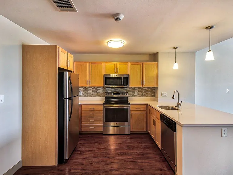 Mount Hope Lofts — Photo 7