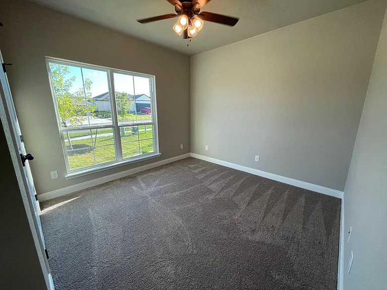 1427 Black Kettle Trl — Photo 14