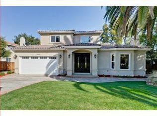 10690 Merriman Rd, Cupertino, CA 95014