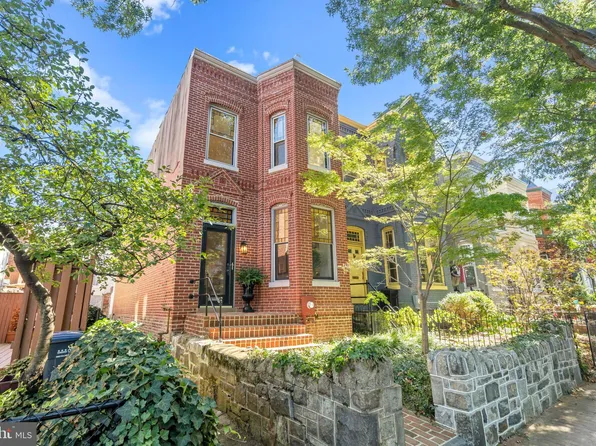 431 3rd St NE, Washington, DC 20002