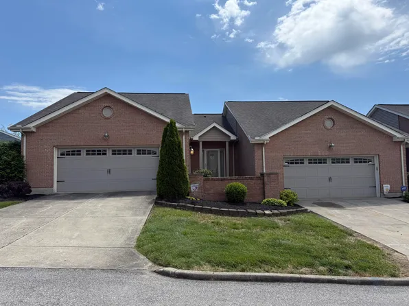 1861 Quarry Oaks Dr, Florence, KY 41042