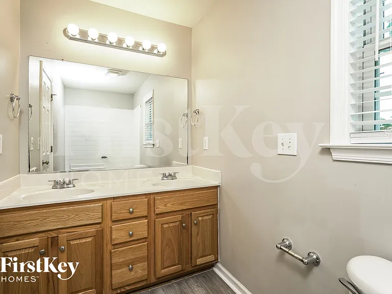 6107 Black Willow Dr — Photo 12
