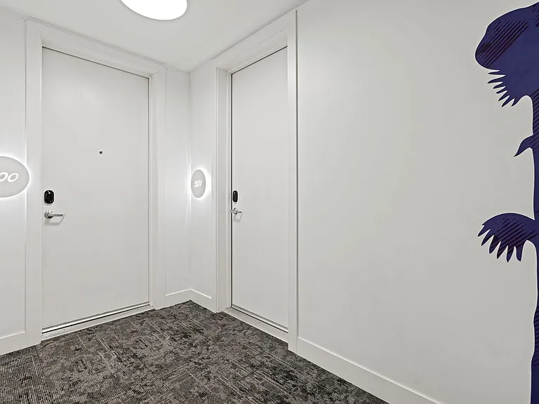 2525 Arapahoe St #301 — Photo 3