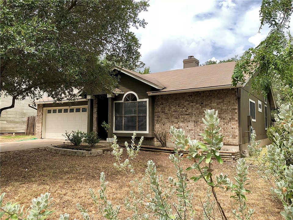 1st image of 1321 Piney Creek Ln