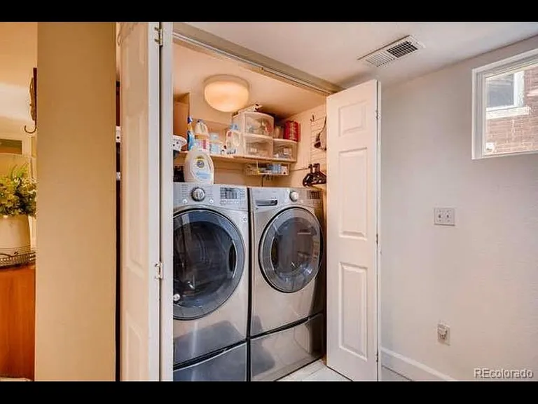 1420 S Sherman St — Photo 11