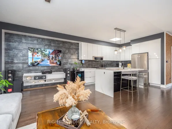 1192 Raspberry Ter, Milton, ON L9E 1K3