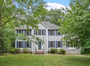 79 Wyndridge Circle, Pelham, NH 03076