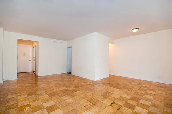 Sold by Trump International Realty | media 11