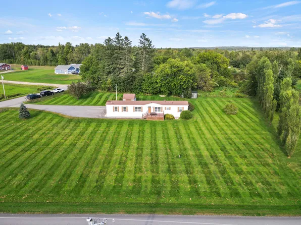 538 Lake Road, Levant, ME 04456