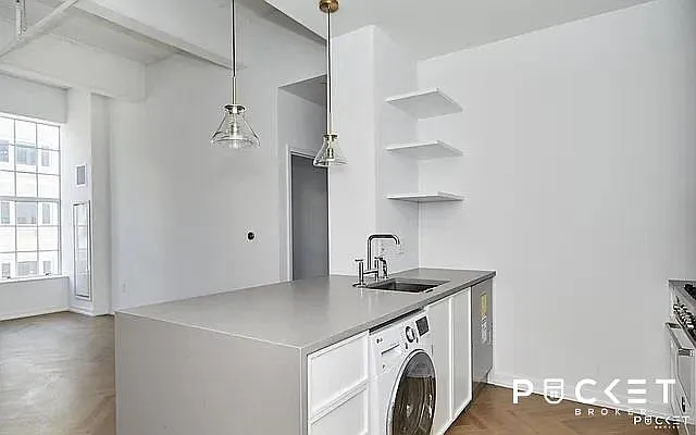 Rented by PocketBroker Inc | media 15