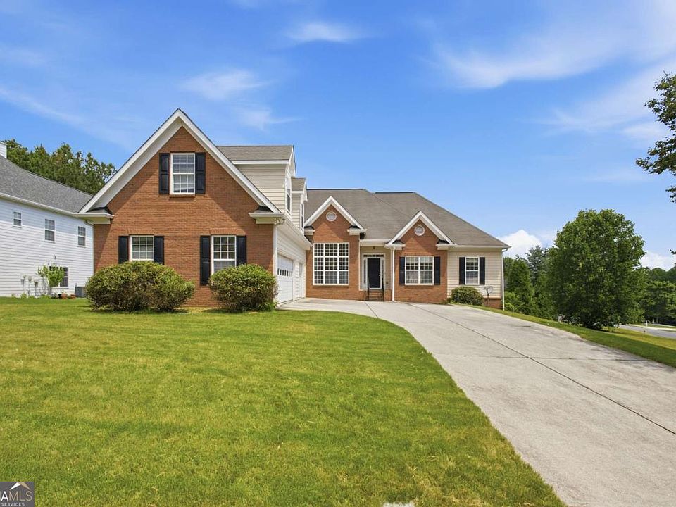 1st image of 642 Aya Cir