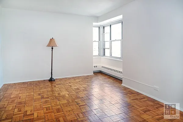 Rented by LoHo Realty | media 29