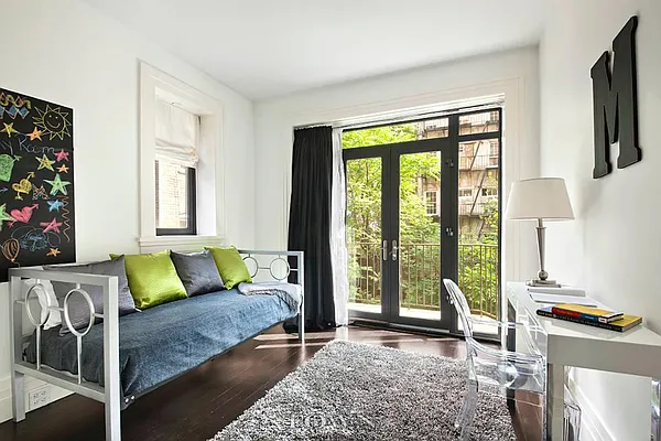 Sold by Town Residential | media 7