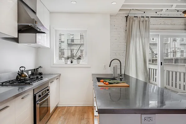 Rented by Compass | media 5