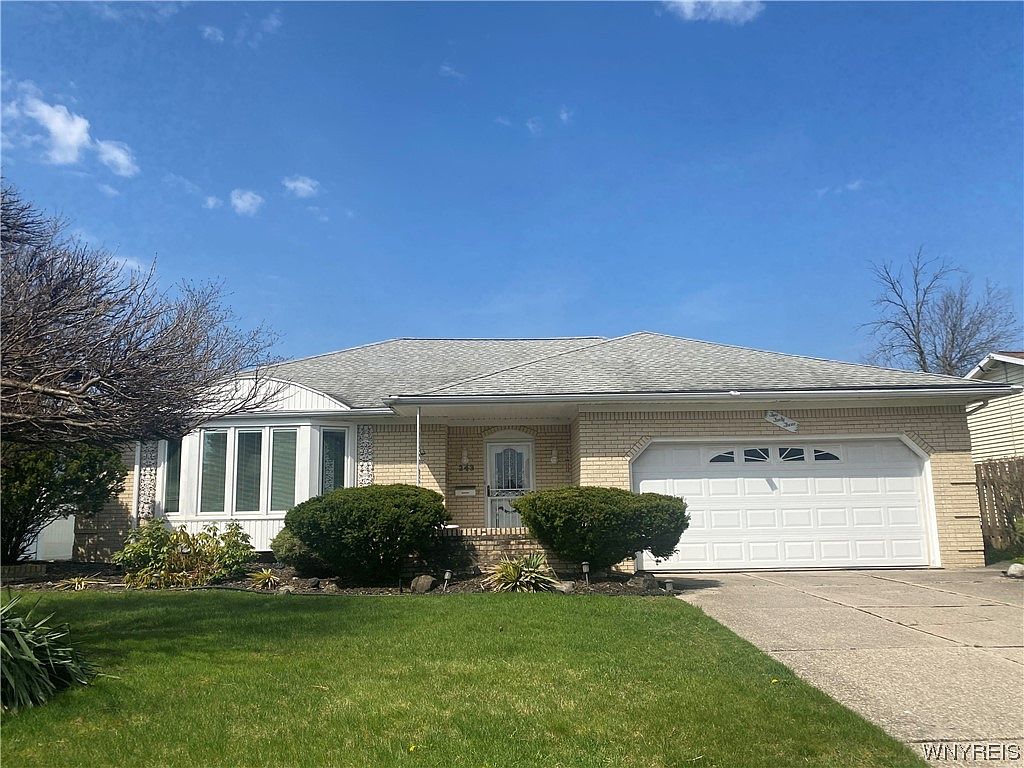 243 Macarthur Dr, Williamsville, NY 14221 Zillow