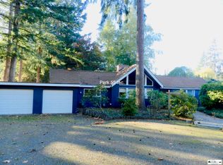 1122 Point Fosdick Dr NW, Gig Harbor, WA 98335