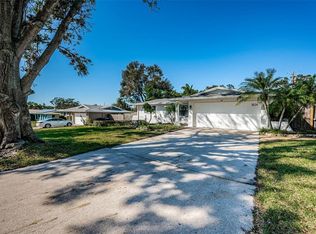 1624 Algonquin Dr, Clearwater, FL 33755