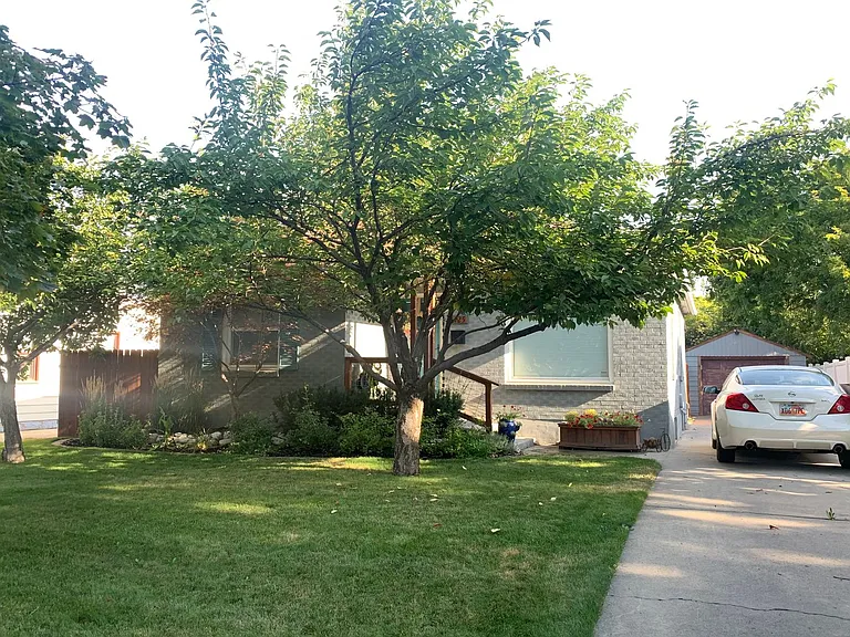 1425 E Zenith Ave — Photo 21