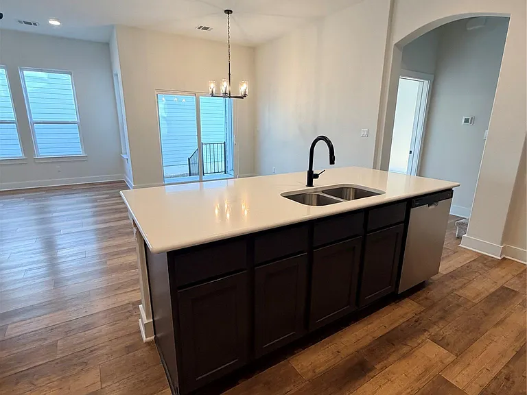 8604 Torrita Dr — Photo 8