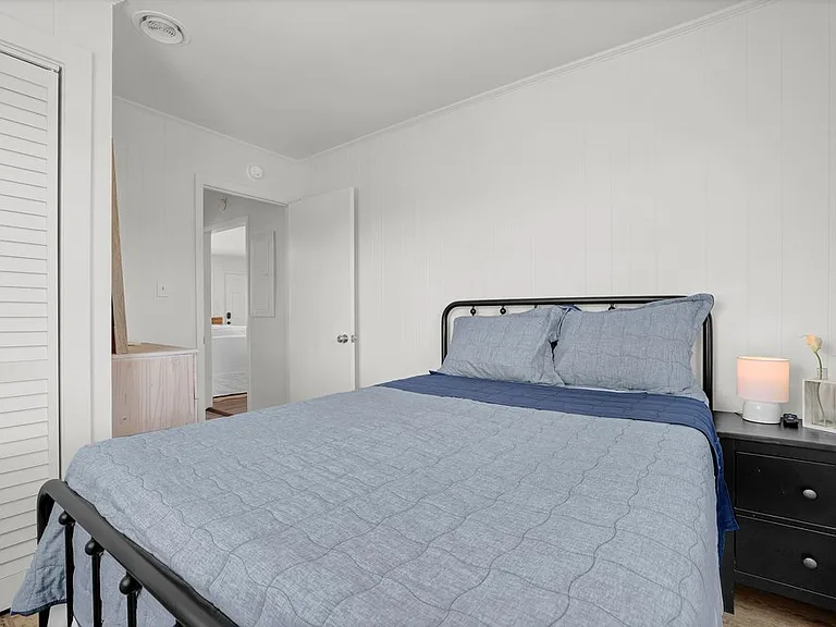 1027 S Shore Dr #A — Photo 13