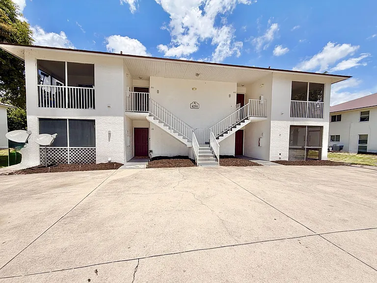 PB - Gulfstream Drive Land Trust (4231 GD) — Photo 1