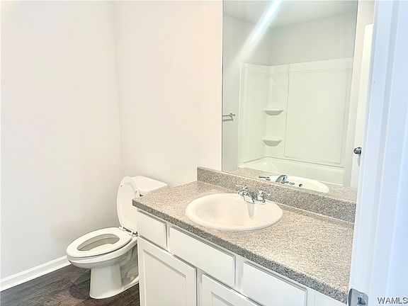 5th image of 10433 Alex Ct