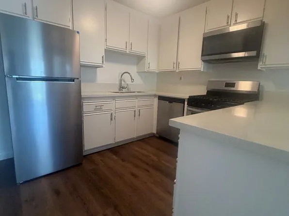 f7139, 7139 Flight Ave APT 202, Los Angeles, CA 90045