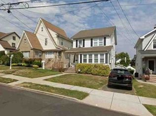 321 Cleveland Ave, Hasbrouck Heights, NJ 07604