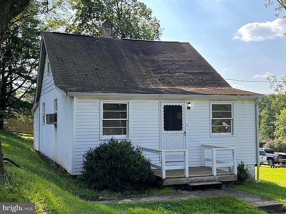 5th image of 116 Oak Ave