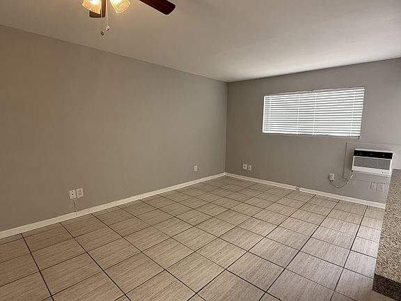 2nd image of 2006 Sul Ross St APT 7