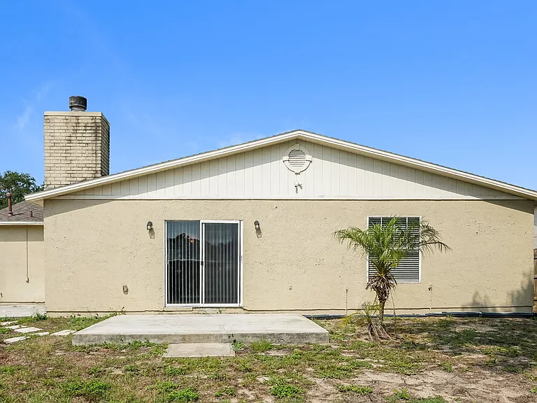 1539 Lafayette Ave — Photo 15