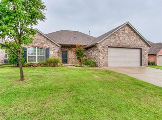 64 Landon Dr, Edmond, OK 73013