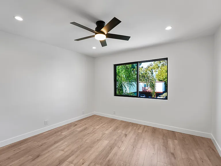 243 Avenida Montalvo #6 — Photo 7