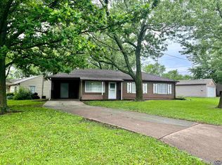 3331 SW Kirklawn Ave, Topeka, KS 66611