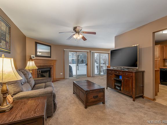 5th image of 28 Ashburn Ct