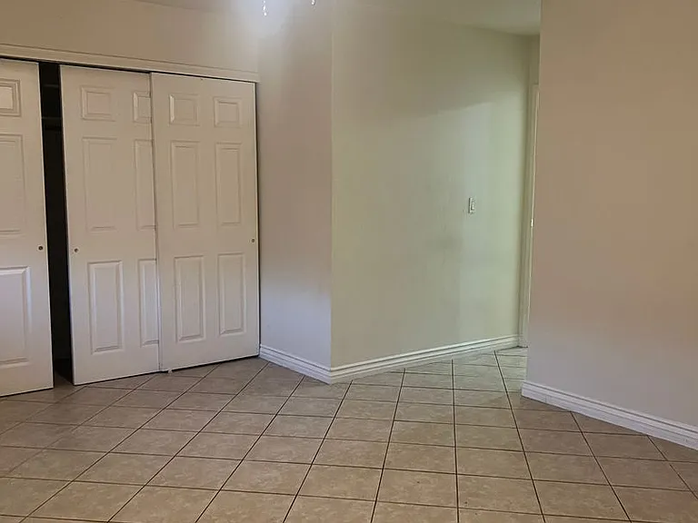 2568 Paradise Village Way — Photo 9