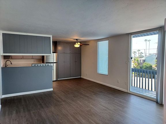 2nd image of 4791 Ingraham St #4791E