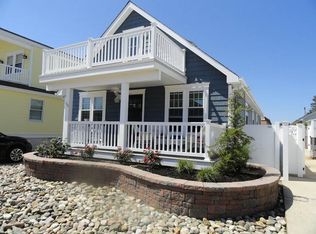 100 W Charleston Ave, Wildwood Crest, NJ 08260