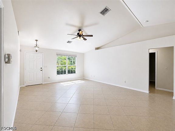 2nd image of 728 Santa Lucia Ave S