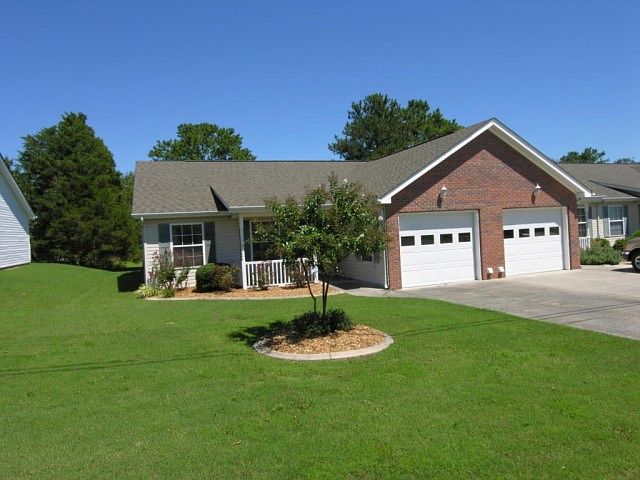 1st image of 41 Flagstone Dr