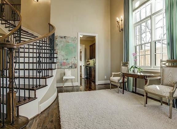 4th image of this home
