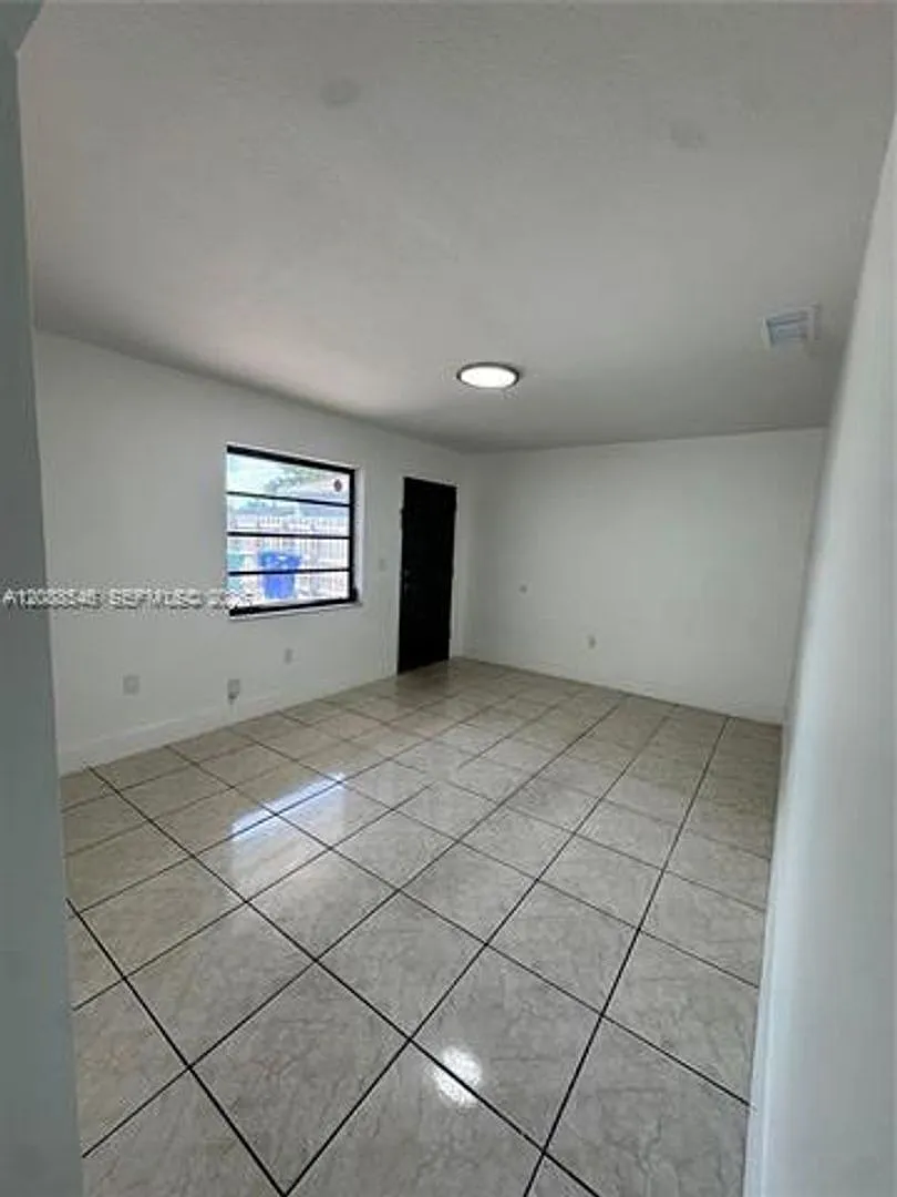 1107 NW 30th Ave # 0, Miami, FL 33125 — Photo 1