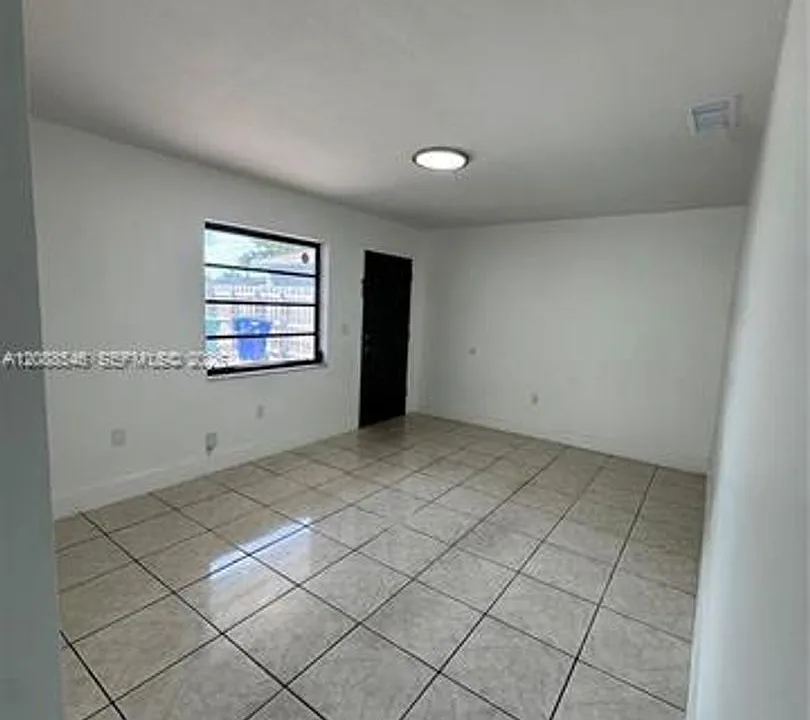 1107 NW 30th Ave #0