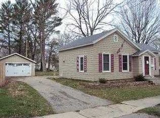 205 James St, Dowagiac, MI 49047
